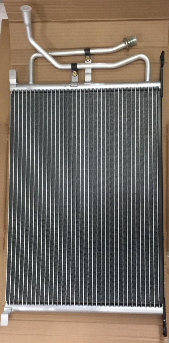 861301 FORD ESCORD ESKİ MODEL CONDANSER