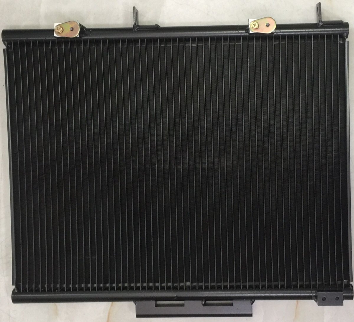 861361 NEW HOLLAND TRAKTÖR YENİ MODEL CONDANSER