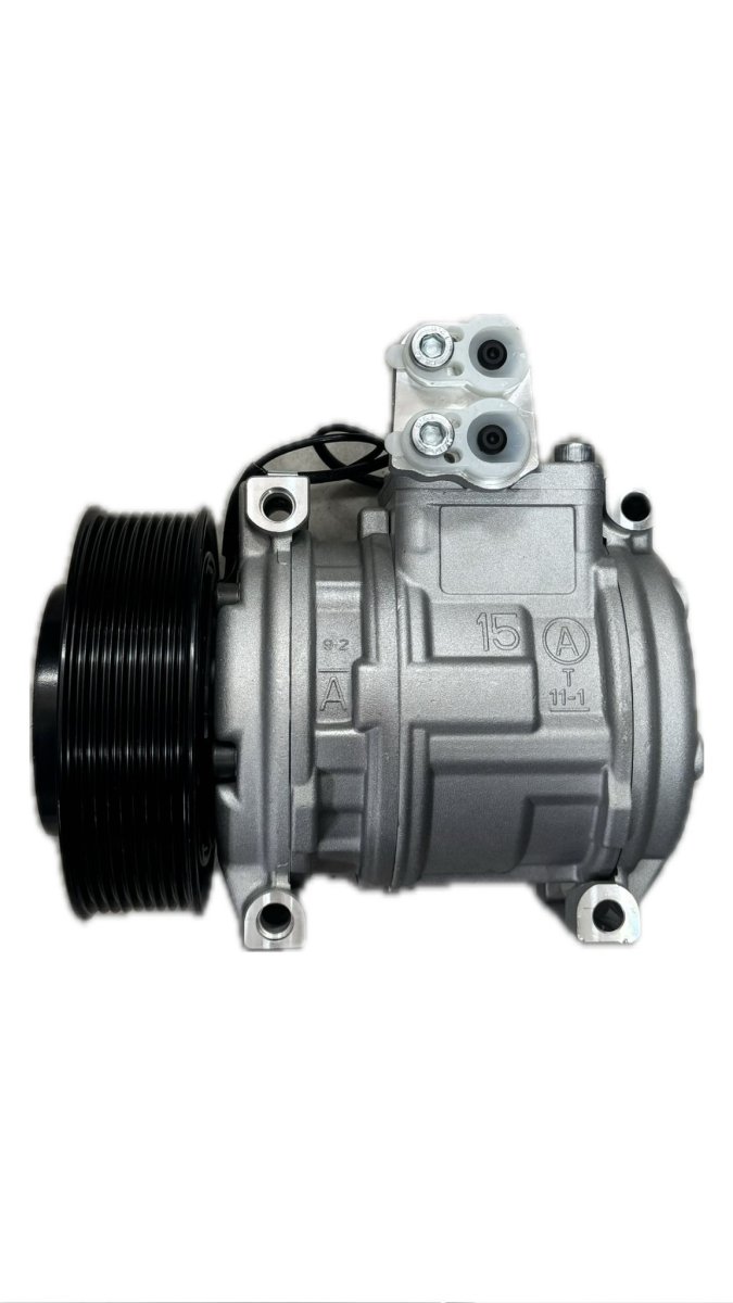 XZC334A JOHN DEERE KLİMA KOMPRESÖRÜ